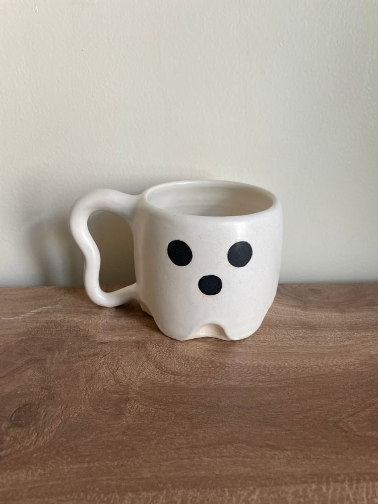 Ghost Mug - Circle - Choplet Ceramic Studio & Gallery
